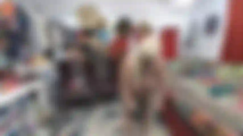 Ama_con_su_strapon_bbc,_guantes_de_látex_negros,_tacones_altos_negros---haciéndote_mi_bálsamo_beta.