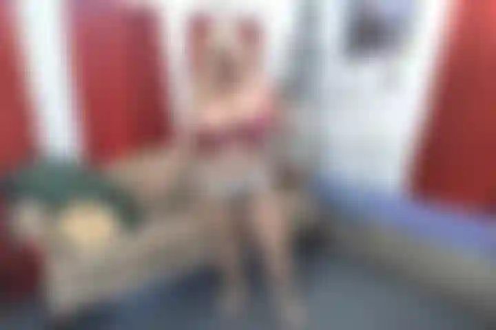 Bbc_strapon_in_white_panties con tetas.