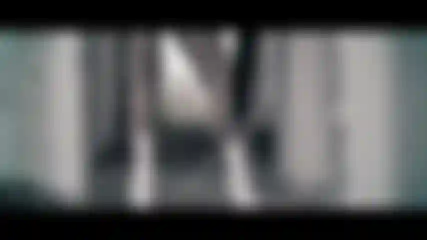 Provocación en blanco y negro.
