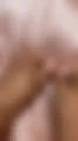 my pretty feet are ready to have fun!