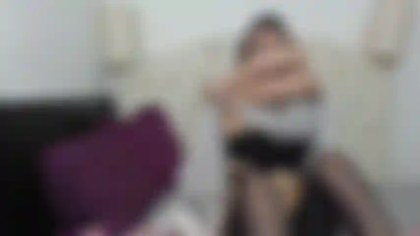 Arráncale las bragas.