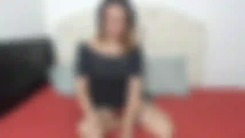 Culo salvaje con dedos profundos.