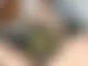 Uso uno de mis conjuntos favoritos. Strip tease rápido. Sé que no puedes esperar más para que quepa todo dentro de mi culo. Tomo un poco de lubricante y voy hasta el final.