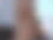 Me gusta ser tu puta anal personal, así que voy a trabajar mi trasero para ti. Empezaré con el dedo, luego un plug, luego un plug más grande. Necesito estirarme. Abriré mi culo cremoso para ti.