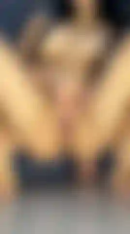 Amazing pussy play where my wet pussy gets wetter and wetter until it comes to a waterfall squirt