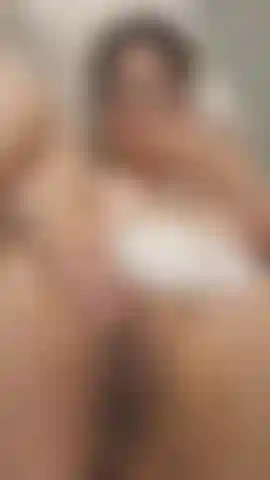 Spitting play 💕 pussy