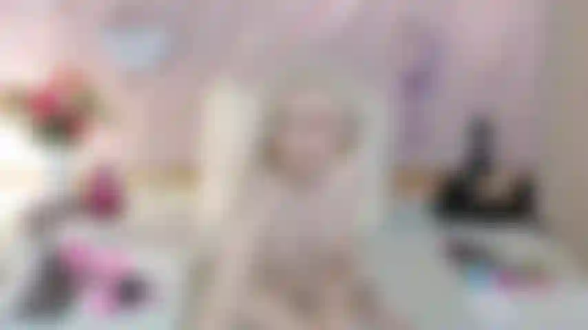 Doble penetración rápida - sophia sinclaire llena sus dos agujeros - hd mp4.