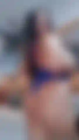 ¿Qué quieres hacer con mis grandes tetas?