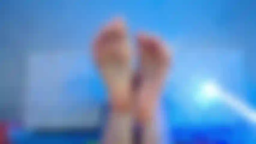 Mostrar footjob.