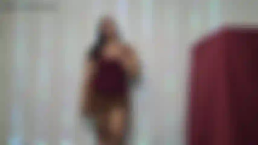 Falda levantando joi- me encanta decirte como acariciar tu polla. Ahora haz lo que digo, te mostraré cómo acariciar con mi mano y luego seguir con mis mejillas aplaudiendo. Te daré descansos y una cuenta regresiva!