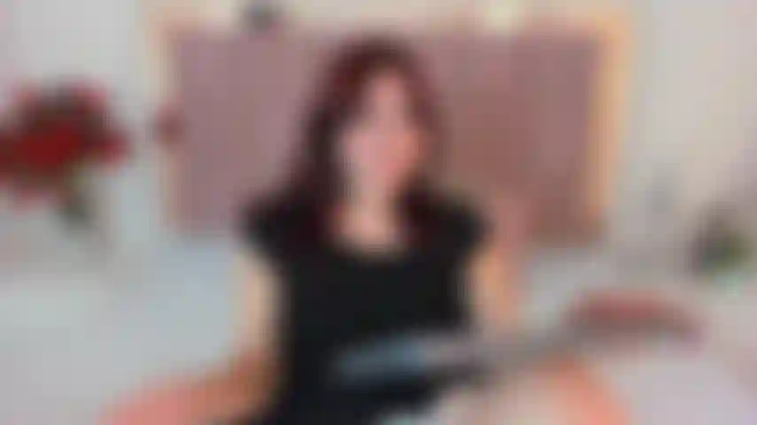 Tu gran polla en mi culo caliente.