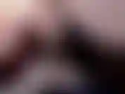 Quiero rebotar en tu polla así.