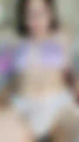 Una niña muy traviesa.