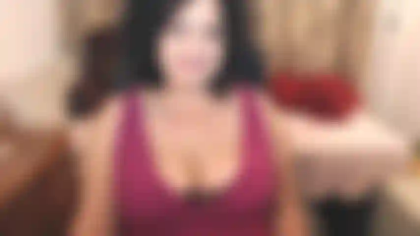 Si te encanta que te miren mientras te acaricias la polla, soy tu chica. En topless, hablando sucio, diciéndote cuánto me gustaría tenerte, dentro de mí, todo sobre mí es lo suficientemente bonito como para volarme toda la cara y las tetas :).