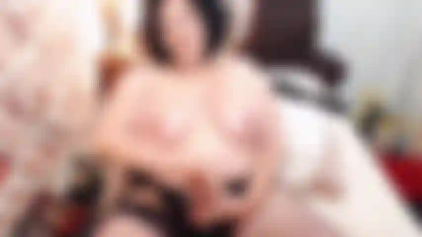 Ser la correa de mamá en la zorra es divertido, pregúntale a james :) acariciando juntos, acariciando tu polla al mismo ritmo que mami, y corriéndote cuando mami te ordena jejeje.