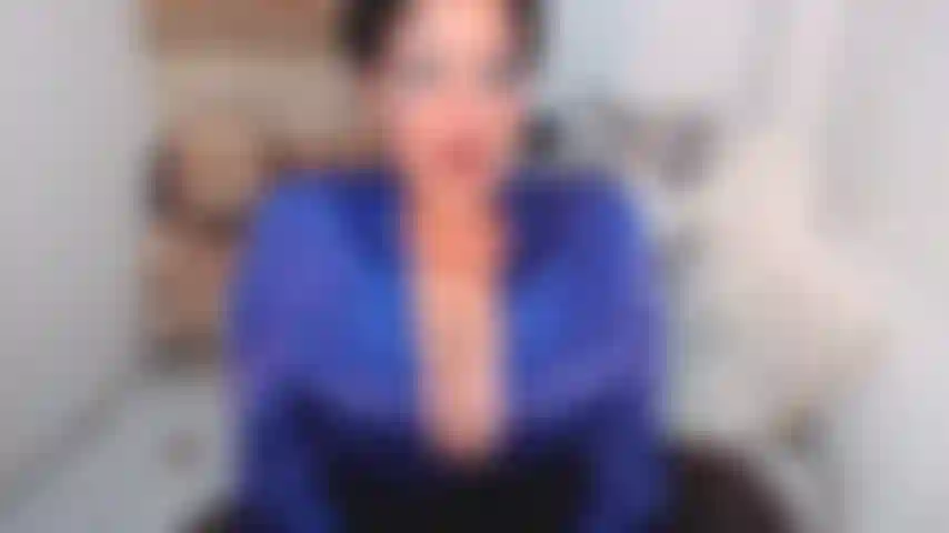 Y el último clip de la serie de sirenas: se la folla jajaja desnudo, teniendo sexo y un orgasmo. Sí, el orgasmo de sirena también :p.