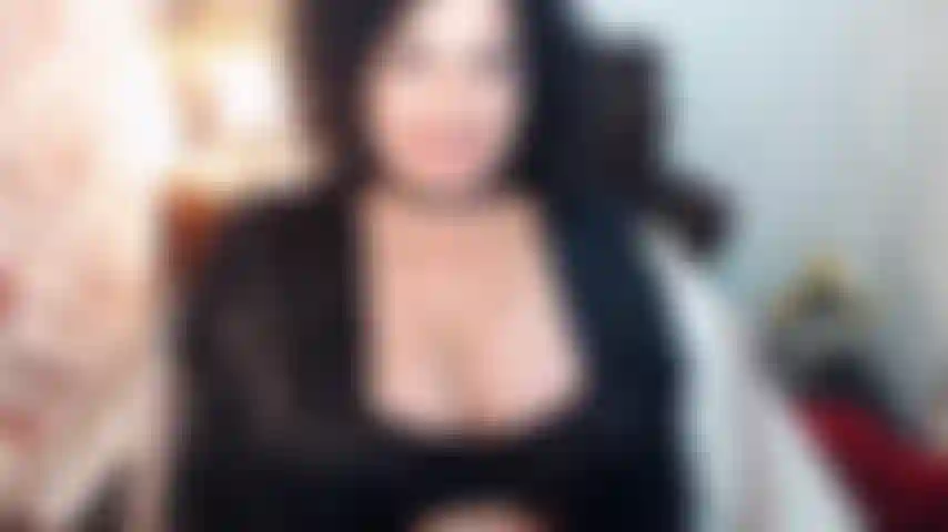 ¡ Los juegos de rol son muy divertidos para mí! Llegó el día de la boda de mi dulce hijo, está nervioso y vino a nana para aliviar el estrés. Nana es una puta de polla y ella le demostrará que él se volverá hacia ella.