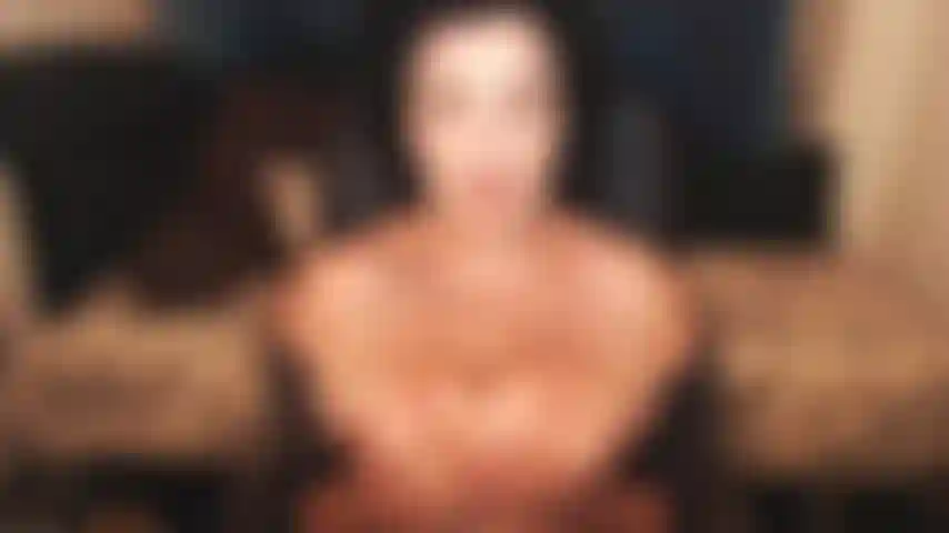 Dos orgasmos si me das tiempo, abrázame, fóllame como quiera. Te dejaré que me alimentes con tu semen, boca, facial, dentro, ¡tú decides, hombre! Lp.