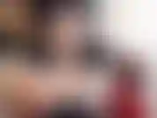 Mamá en topless dándote joi, poniéndote tan cachonda que abres las piernas y gimes, fóllame el coño de mi hombre, fóllame mamá :).