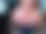 53. Solo mis tetas para que las mires!