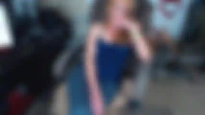 84. Jódete tu madrastra.