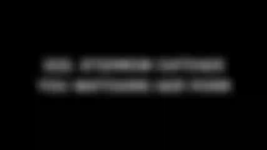 333. Madrastra te pilla viendo su porno.