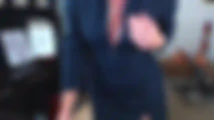 1. Provocación con un traje sexy (grabación de un programa privado).