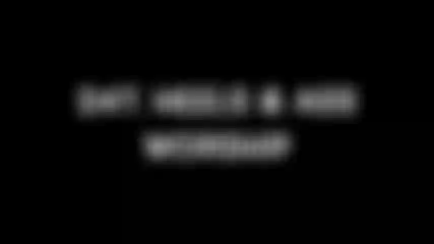 247. Adoración de tacones y culo.