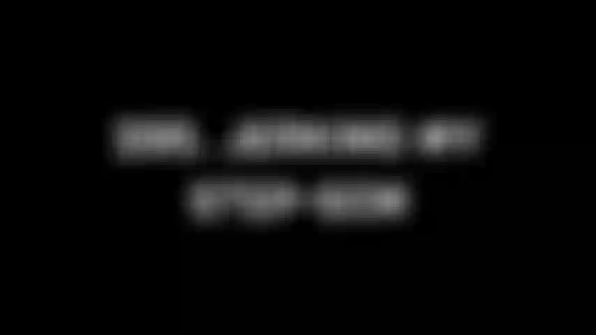 295. Masturbando a mi hijastro.