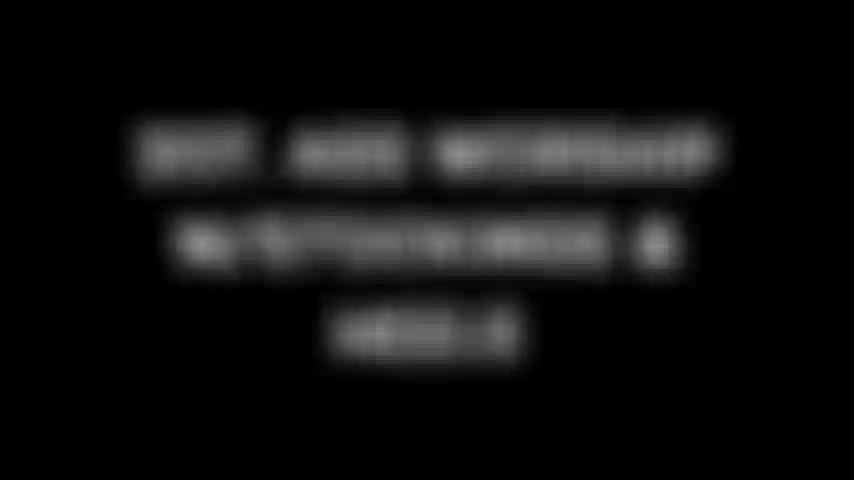 207. Culto al culo con medias y tacones.