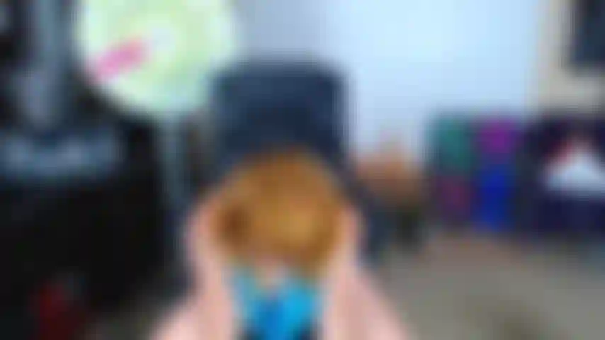 167. Adora mis pies.