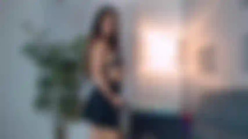 Bombeando mis bíceps.