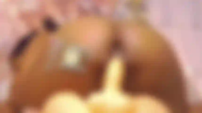 Primera vez montando mi muñeca sexual.