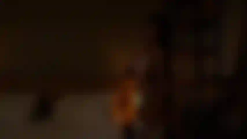 Erótica y lujuriosa en la cama pensando en ti.