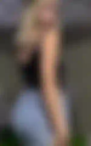 TAKING OFF MY PANTIES