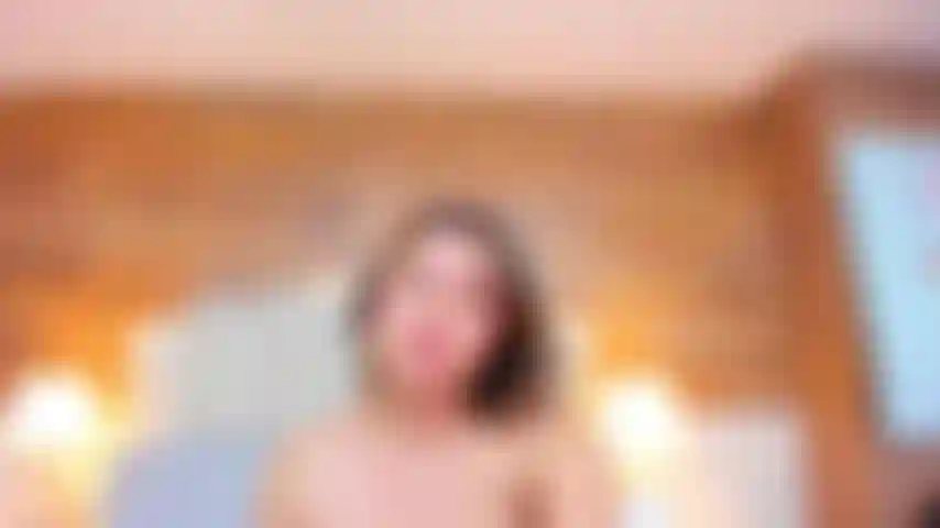 Video completo de mi, estaba tan cachonda que mi coño rosado y apretado estaba muy mojado y solo quería mucho sexo.