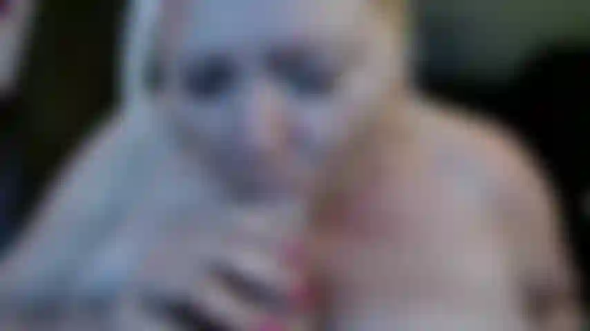 319. ¡Follándote la polla dura con mis tetas hasta que te corras por encima de mis enormes tetas de milf! ¡Déjame rebotar estas enormes tetas naturales sobre tu polla dura!