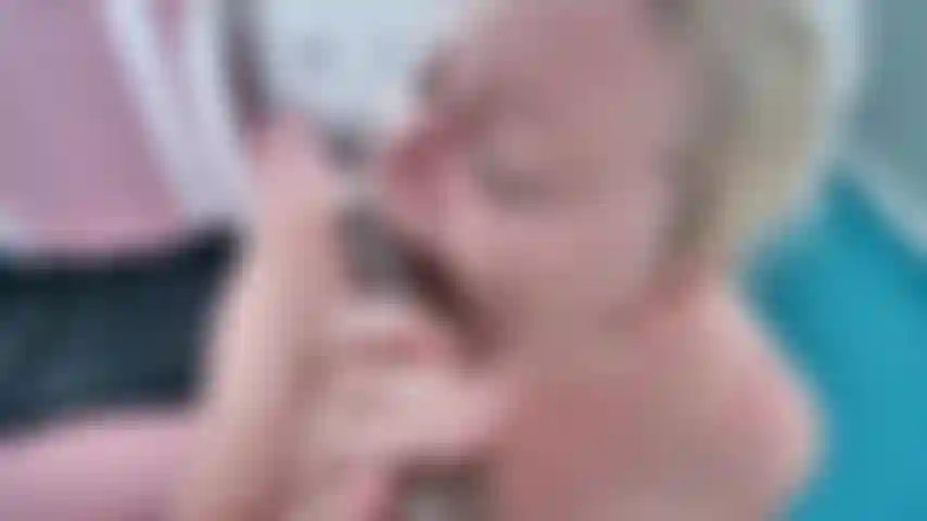 Cornudo adora esta gran polla negra conmigo y escúchame dominarte mientras compartimos esta gran polla negra juntos, charlas sucias y zorras de la gran polla negra que ponen los cuernos disfrutan de este video.