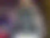 Provocación con un vestido mojado: mira ese vestido caliente que te pone tan caliente mirándome, me encanta provocarte y complacerte, ¡así que siéntate y toma esa polla que disfrutarás correrte para mí!