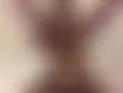 Estoy moviendo y sacudiendo mis tetas y mi vientre para ti, te encanta el sonido que hacen mis tetas cada vez que golpean mi vientre, ¡te pone tan duro que desearías estar detrás de mí!