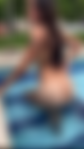 Tarde de piscina con tania.