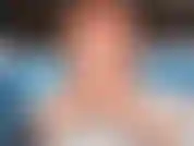 Traviesa jugando al billar, caliente bajo el sol. Jugando con mi cuerpo desnudo y mi coño. Digitación anal y cabalgando consolador en la piscina. Caliente!