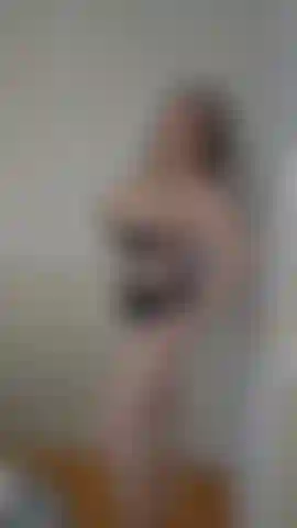 Squirting 5 veces garganta profunda anal y coño.