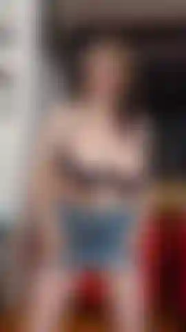 Tetas play 36ddd reales, masturbándome y joi.