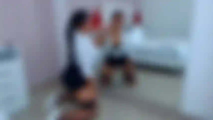 Soy tu buena secretaria.