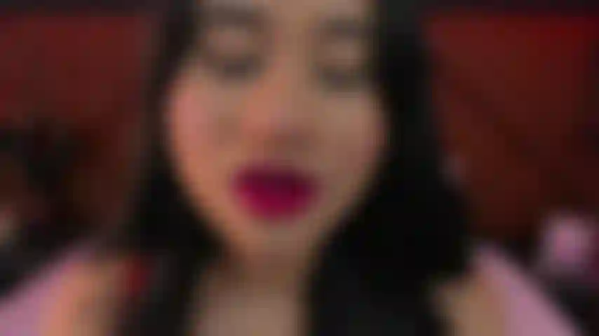 Le doy instrucciones a mi vecino como masturbarse, él solo puede hacer lo que yo le digo.