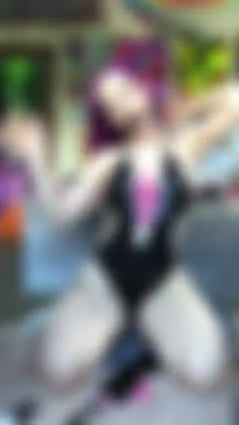 Mordaza de bola eyaculando.