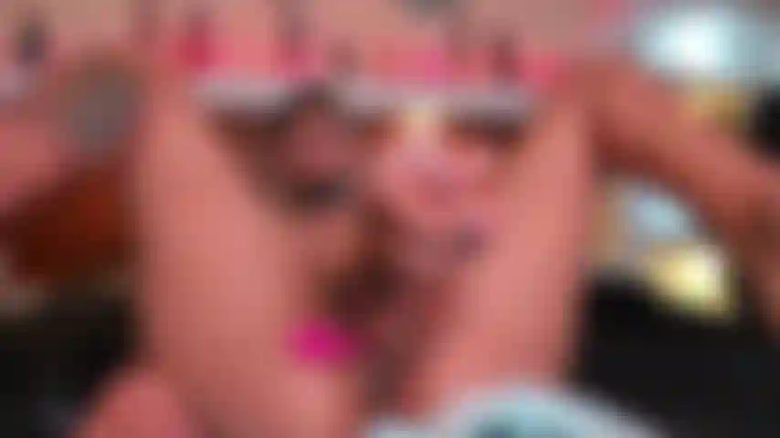 Chorro enorme para tu boca sucia.