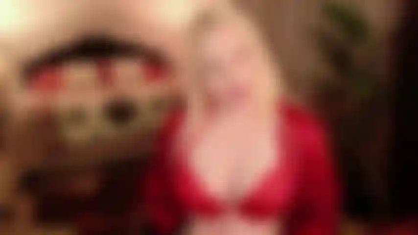 25 Weeks Pregnant Bump Tease | Kicks, Cravings & Horny Glow!Your fave preggo model is at 25 weeks—showing off my bigger, rounder bump in bra, tiny panties & red satin robe. Feeling those first kicks, wild cravings, super sensitive nipples, and extra horny from steamy sex dreams! Ready for more play. Come see me live or DM for customs—bump rubs, close-ups, your fantasies? Let's heat this up!