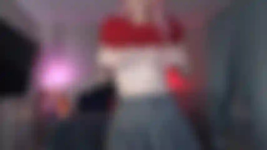 Espectáculo de oro con ahegao, vibra, cumming.